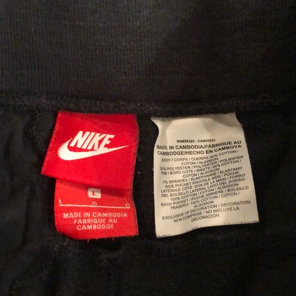 Nike Sportswear Jogger - Picture 6 of 9